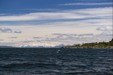 Presentaron un proyecto que busca prohibir la salmonicultura en Tierra del Fuego
