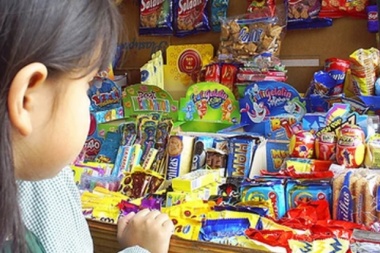 Sólo uno de cada tres chicos consume snacks de manera saludable