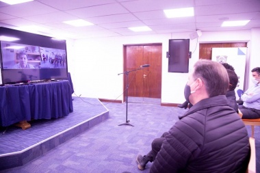 "Para nosotros es un orgullo": Melella elogió al equipo de terapia intensiva del Hospital de Ushuaia
