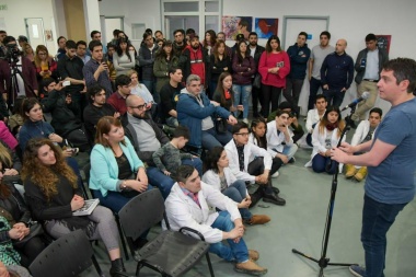 Perez: "La juventud tiene que participar de la vida política en todos sus ámbitos"