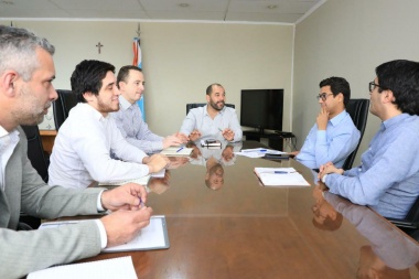 Gobierno y Municipio analizan alternativas para saldar deuda por coparticipación
