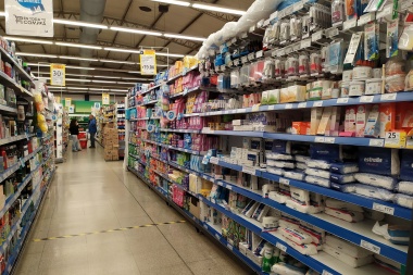 Por incumplir acuerdo de precios máximos, volvieron a multar a La Anónima en Río Grande