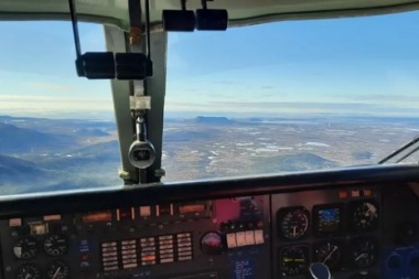 Ambientalistas y legisladores realizaron vuelo de reconocimiento sobre Península Mitre