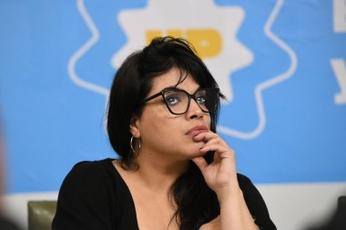 “El Gobierno de Milei quiere a los argentinos y argentinas de rodillas ante los ingleses”