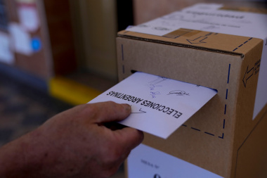 La Libertad Avanza y Fuerza Patria lideran la intención de voto en Tierra del Fuego