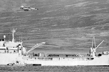 A 37 años del feroz "bautismo de fuego" de la Fuerza Aérea en la guerra de Malvinas