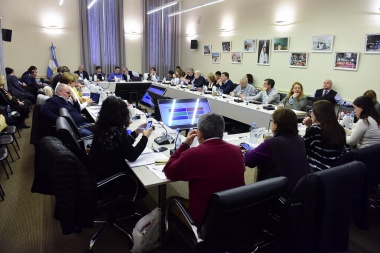 Nación creará una comisión que evaluará a los institutos docentes de todo el país
