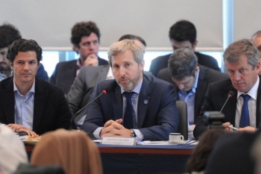 "Si surgen problemas en las finanzas de las provincias los resolveremos trabajando"