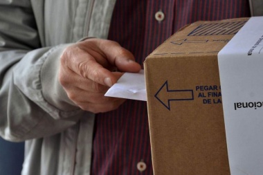Los residentes en el extranjero no podrán votar por correo como había decretado Macri