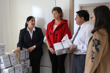 La Fundación OSDE entregó medicamentos para los Centros de Salud municipales