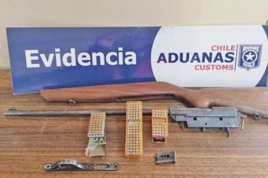 Viajaba de Río Grande a Misiones y fue detenido por no declarar un rifle en la frontera chilena
