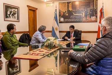 Presentaron más de 700 firmas para pedir la protección de Península Mitre