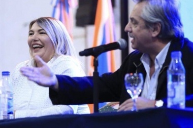 "Los fueguinos necesitamos que Alberto Fernández sea presidente", dijo Bertone
