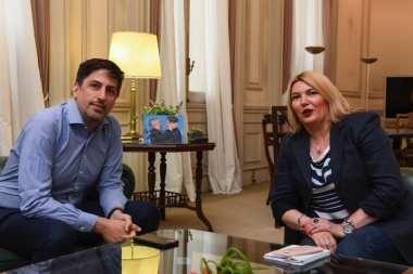 Bertone acordó agenda de trabajo con el Ministro de Educación de la Nación