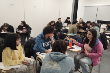 Recuerdan que esta semana cierran las inscripciones para cursar carreras de la UNTDF en 2025