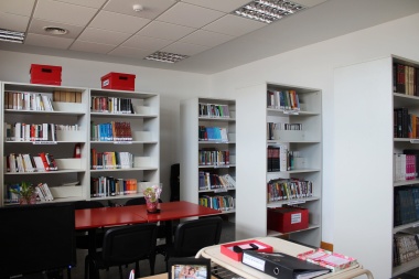 La UNTDF inauguró la ampliación de la biblioteca de su campus en Río Grande