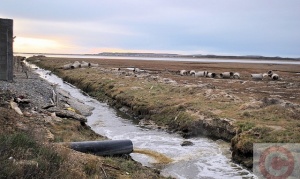 Contaminación: Se vierten miles de litros de líquido cloacal al rio Grande
