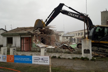 Comenzaron hoy las obras previas a la ampliación del Hospital Regional Ushuaia