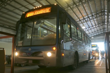 "Si no tenemos problemas con el combustible, en julio tendremos todos los colectivos en la calle"