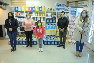 “RGA Solidaria”: comercio donó lavandina que será entregada a comedores de la ciudad