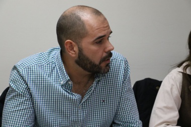 Tita, sobre las transiciones gobierno y municipio: "Las cosas que haya que revisar se van a revisar"