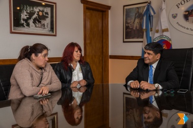 Arcando recibió a la responsable del merendero de Andorra