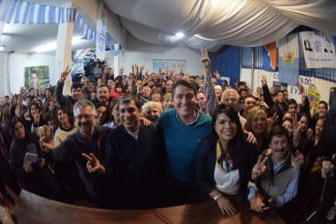 Matías Rodríguez y Eugenia Duré se reunieron con vecinos de Río Grande