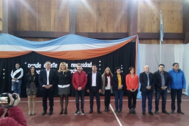 En Ushuaia, el Gobierno inauguró el Colegio Provincial "María Eva Duarte de Perón"