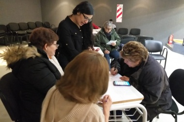 Culminó el primer semestre del taller de inglés en el CGP Padre Zink