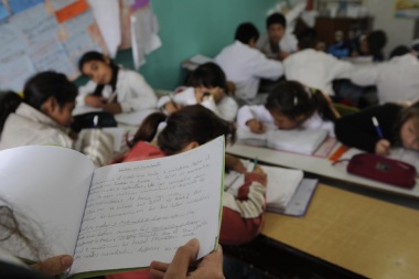 Después de 72 horas de paro, este lunes se normalizan las clases en las escuelas fueguinas