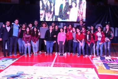 Olimpíadas Estudiantiles: Más de 1500 jóvenes participaron de la primera jornada