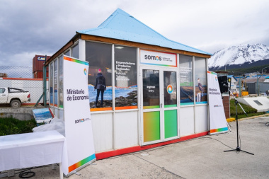 Abrieron un 'Punto Emprendedor' con productos artesanales, culturales y gastronómicos en el puerto de Ushuaia