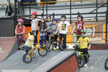 “Extreme Kids RG”: gran convocatoria de chicos en el Skate Park