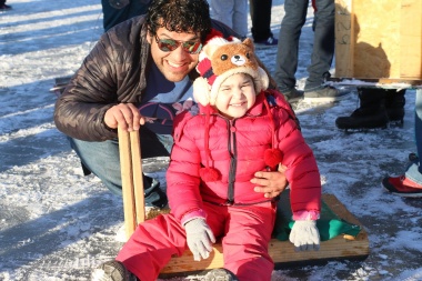 Así disfrutaron los riograndenses de la inauguración de la pista de patinaje