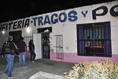 Las redes de trata buscan quedarse con el negocio narco en el sur, según investigaciones