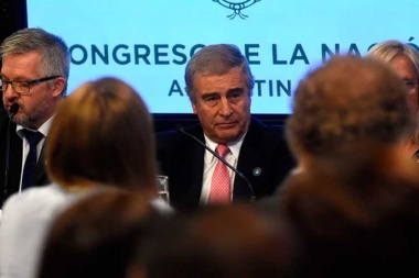 Ojeda dijo que Aguad "se demoró" en dar explicaciones sobre el ARA San Juan