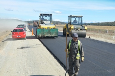 Vialidad Nacional avanza con la repavimentación de la Ruta 3
