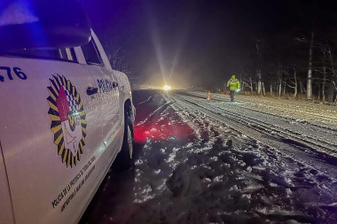 Por las intensas nevadas entre Ushuaia y Tolhuin recomiendan extremar precauciones en la Ruta 3