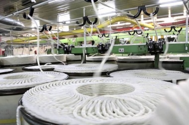 Industria textil fueguina: "El período de transición hace que la incertidumbre sea mayor"