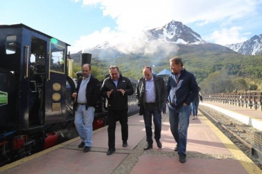 "Tierra del Fuego es testigo de la revolución aerocomercial que realizó el presidente Macri"