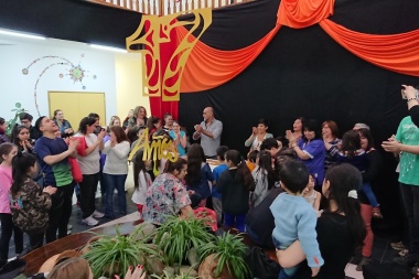 El Centro Cultural Alem celebró sus 17 años con clases abiertas