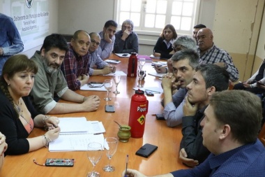 Emergencia vial: "Quienes más se opusieron hoy no estuvieron presentes", dijo Castillo