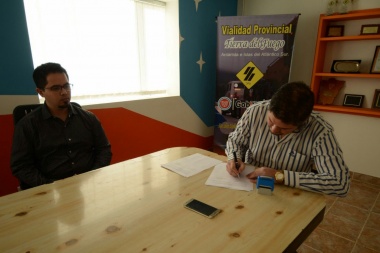Vialidad Provincial y la Universidad Siglo 21 firmaron un convenio de estudios