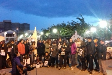 "Son y serán siempre un gran ejemplo": estudiantes recordaron 'La Noche de los Lápices'