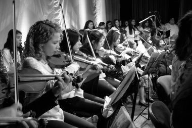 Tango en Concierto: Este sábado se presenta la Orquesta Sinfónica Kayén con invitados de lujo