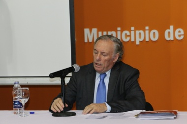 Autonomías municipales: "Es una demanda groseramente inconstitucional"