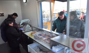 Se inauguró el puesto de venta de los pescadores artesanales