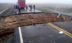 Comodoro aislada: buscan restablecer "cuanto antes" el tránsito por la ruta 3
