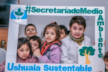 "Ushuaia, de la escuela a la ciudad": chicos de 1° grado aprenden sobre cuidados del medioambiente