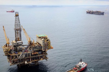 Legisladores aprobarán prórroga de explotación de la Cuenca Marina Austral